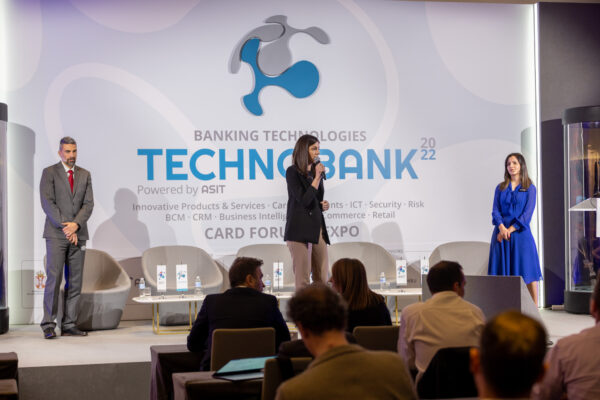 technobank_2022_logate_and_nasa_aik_banka